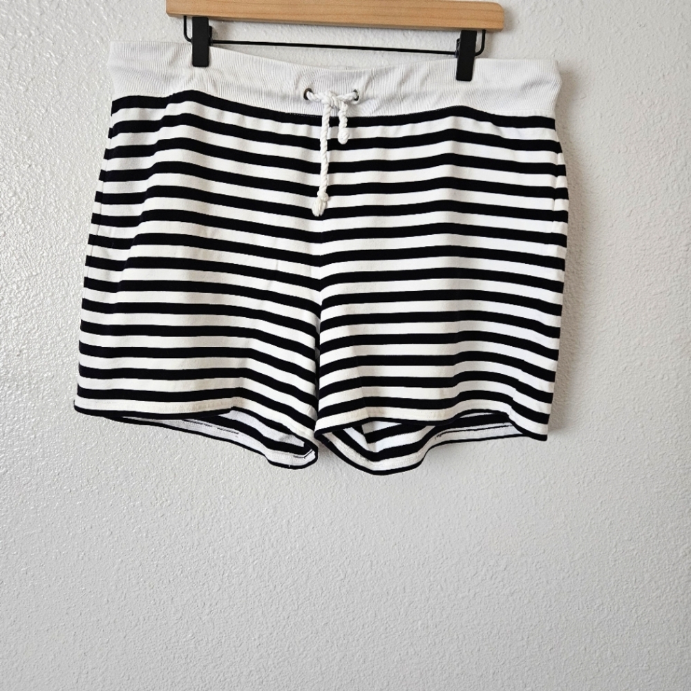 TALBOTS  Shorts Drawstring Navy & White Horizontal Stripe Nautical Cotton Strech